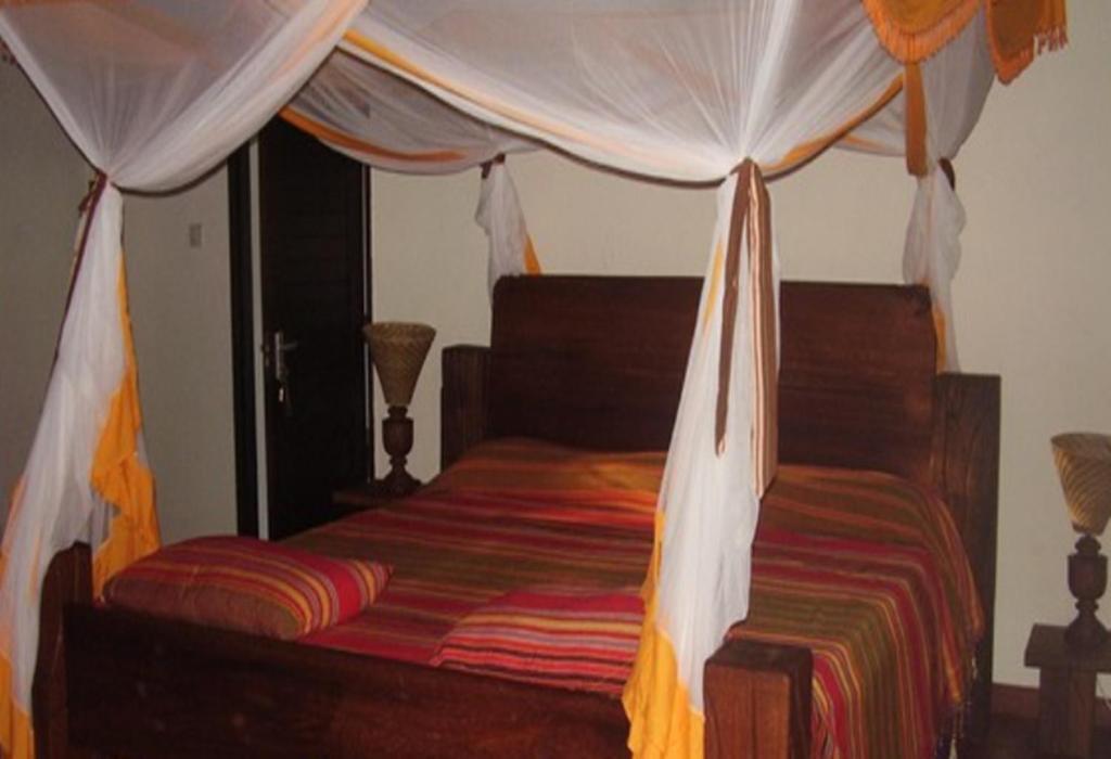 Hill Park Hotel - Tiwi Beach Pokoj fotografie